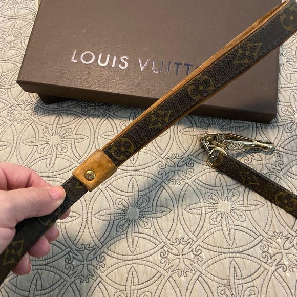 Luis Vuitton Baxter Leash GM - Picture 6 of 6